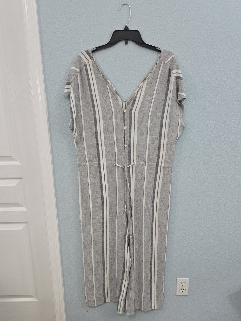 ANTHROPOLOGIE Cloth & Stone Linen Blend Jumpsuit Wide Leg Tie Waist Sz Large - Picture 2 of 12